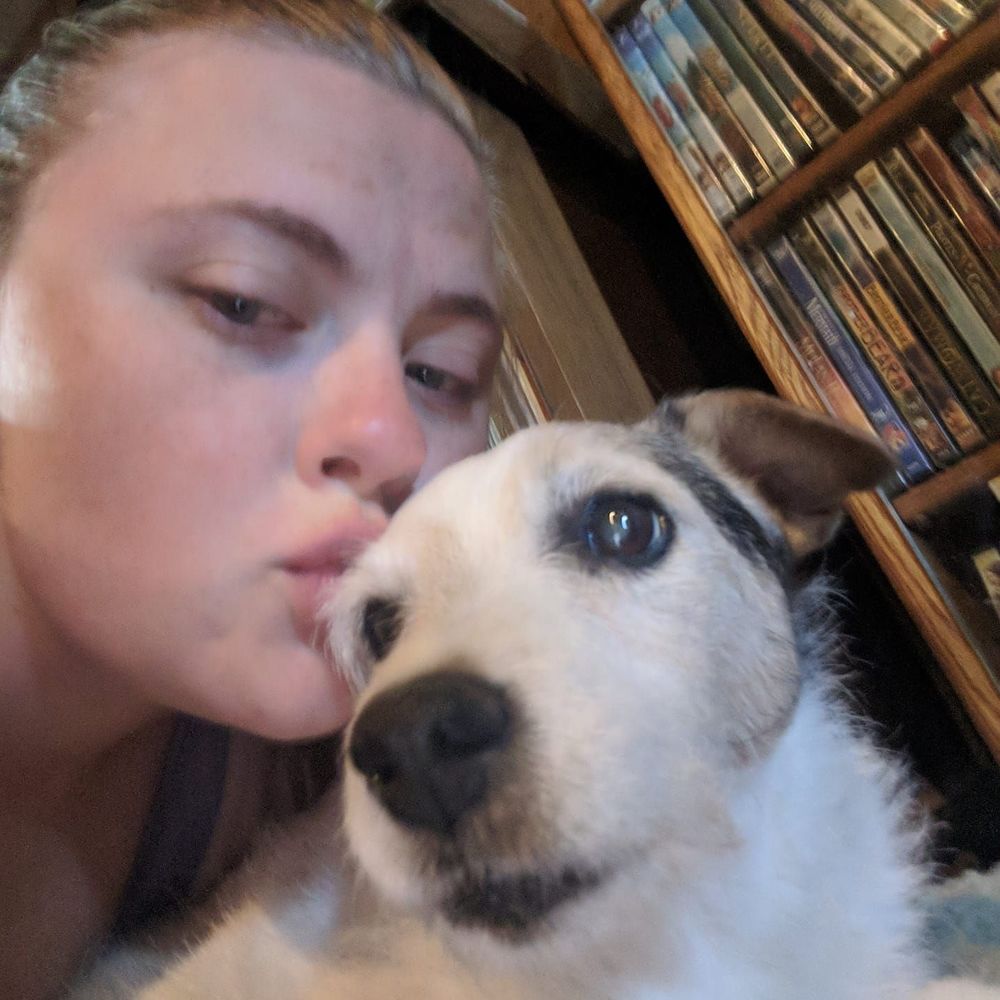 Meet your Posher, Abby